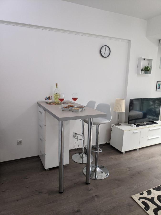 Blue Corner Apartment Скопье Экстерьер фото