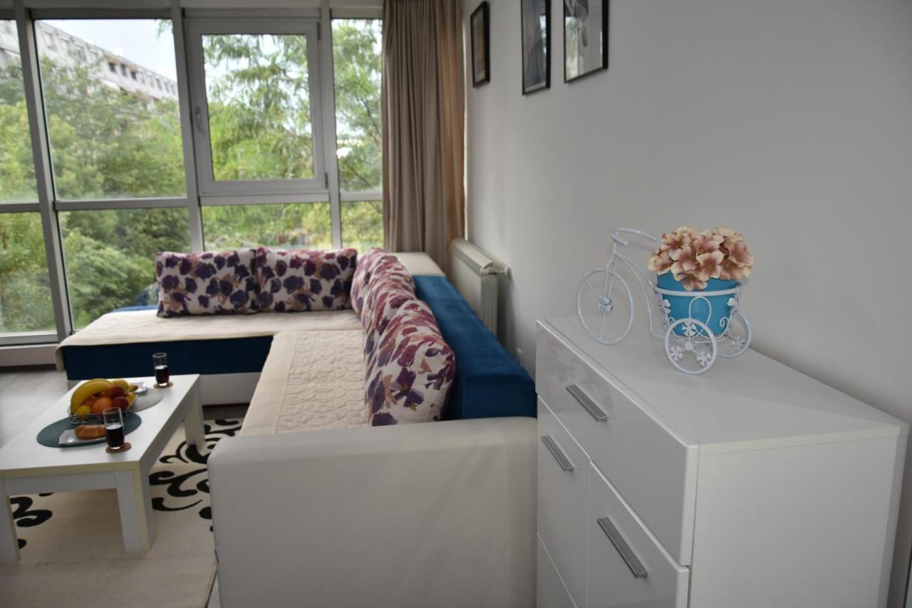 Blue Corner Apartment Скопье Экстерьер фото