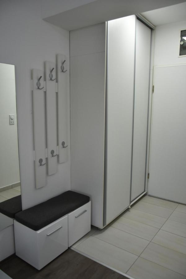 Blue Corner Apartment Скопье Экстерьер фото