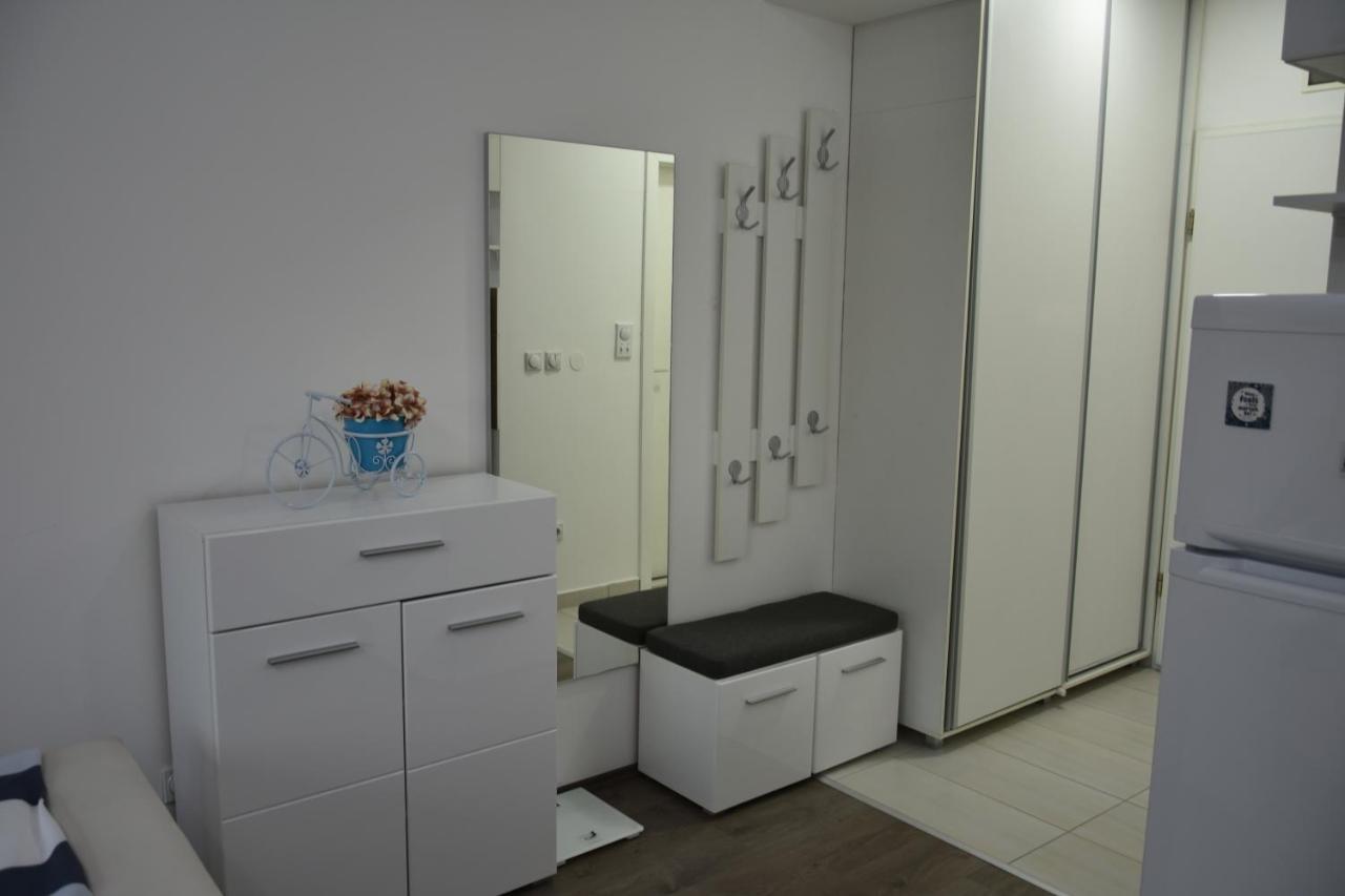 Blue Corner Apartment Скопье Экстерьер фото